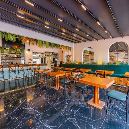 公寓式酒店 Mrt Lara