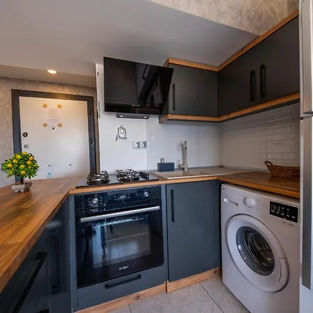 Mrt Lara 公寓式酒店 安塔利亚