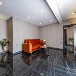 Mrt Lara 公寓式酒店 3*