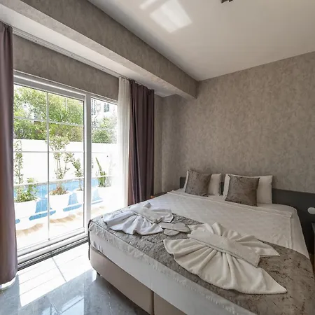 Mrt Suites Lara Aparthotel Antalya