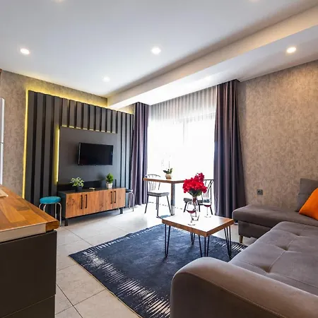 Mrt Suites Lara