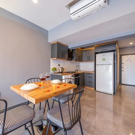 Mrt Lara Hotel apartamentowy Antalya