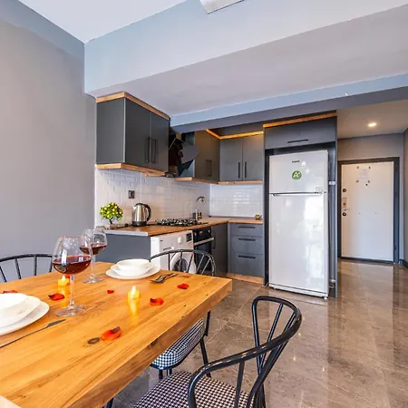 Mrt Lara Hotel de apartamente 4*