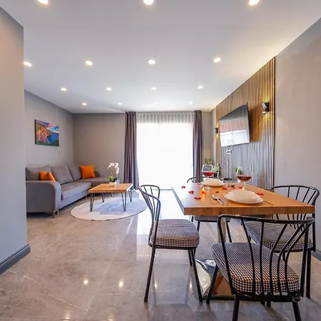 Mrt Suites Lara