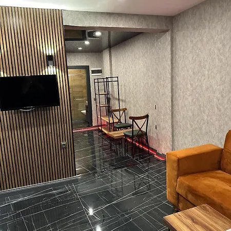 Hotel apartamentowy Mrt Lara 4*