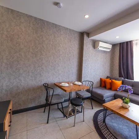 Apart-hotel Mrt Lara